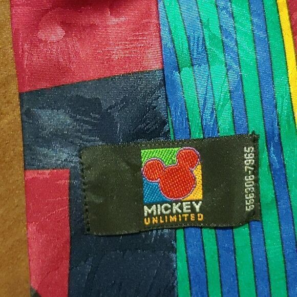 Mickeyunlimited tie for a man - Picture 3 of 3